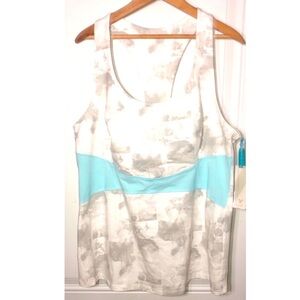 LIVI Lane Bryant Active Tank Top White gray and blue new size 18/20